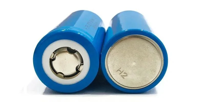 3.2V 15ah Lithium Ion Batteries Cylindrical 33140 LiFePO4 Cell